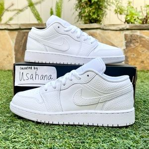 Nike Air Jordan 1 Low triple white